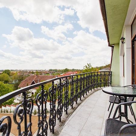 Rya Residence Oradea Ngoại thất bức ảnh