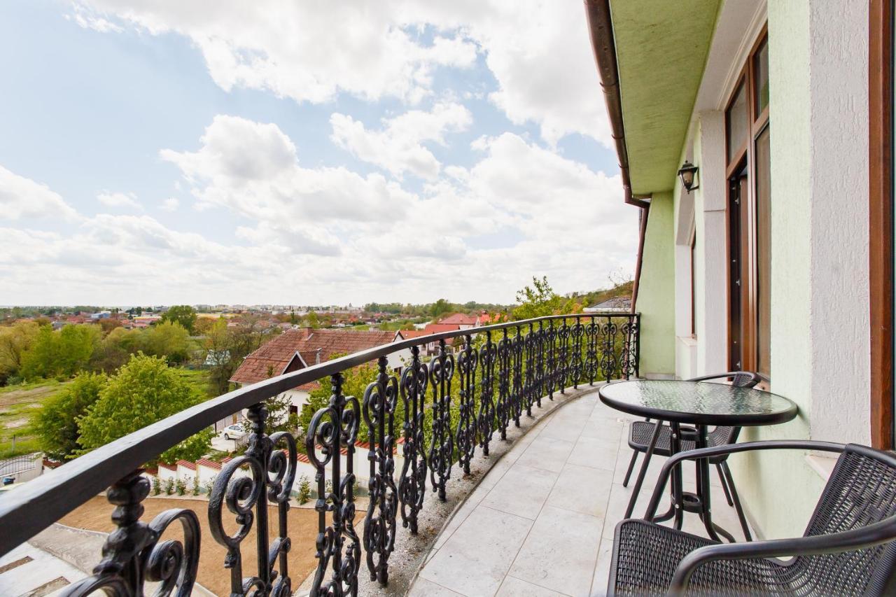 Rya Residence Oradea Ngoại thất bức ảnh