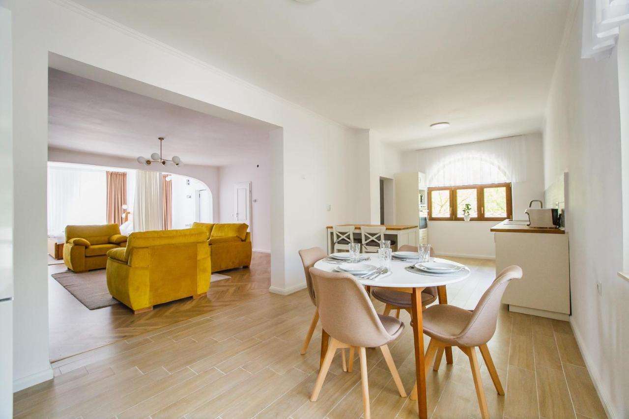 Rya Residence Oradea Ngoại thất bức ảnh