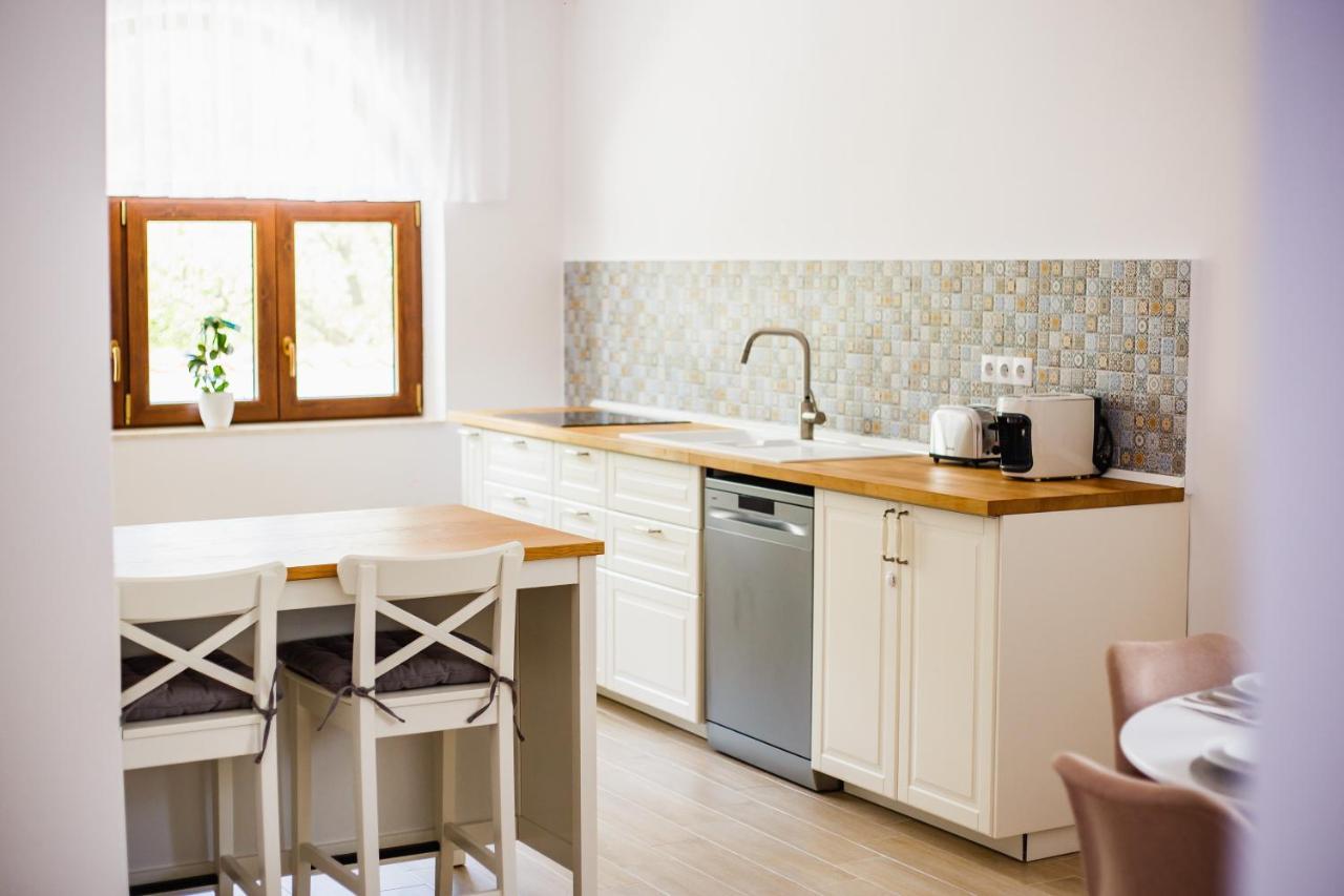 Rya Residence Oradea Ngoại thất bức ảnh